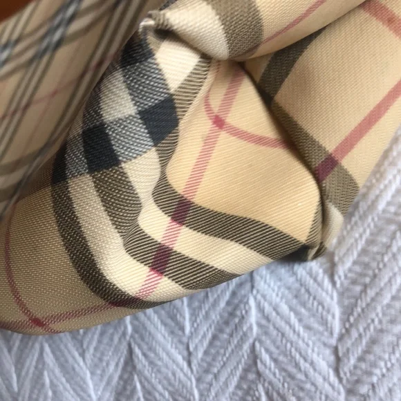 Extra large bag good used condition - Picture 9 of 11